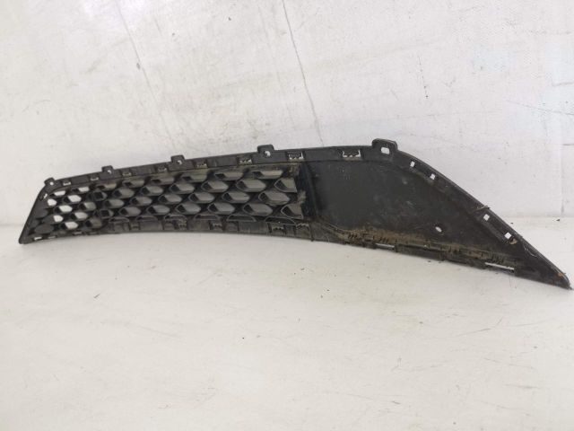 bontott HYUNDAI TUCSON II Hűtőrács