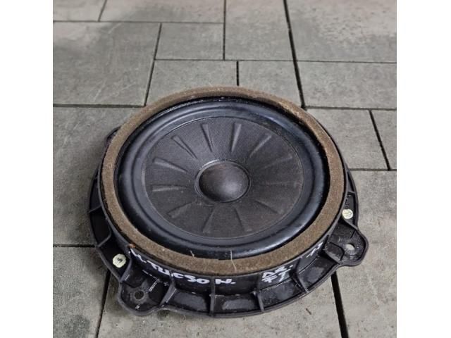 bontott HYUNDAI TUCSON II Jobb első Hangszóró
