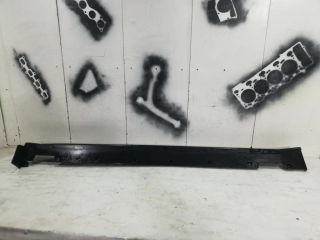 bontott HYUNDAI TUCSON II Jobb első Küszöb Díszléc