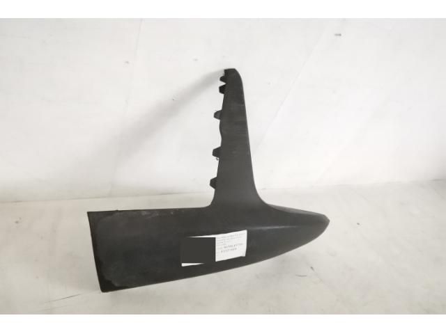 bontott HYUNDAI TUCSON II Jobb első Lökhárító Díszléc