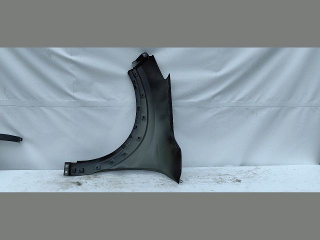 bontott HYUNDAI TUCSON II Jobb első Sárvédő