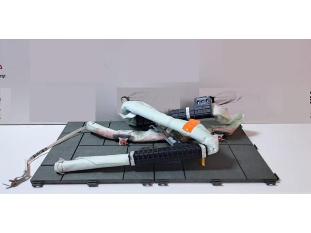 bontott HYUNDAI TUCSON II Jobb Fejlégzsák