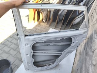 bontott HYUNDAI TUCSON II Jobb hátsó Ajtó (Üres lemez)