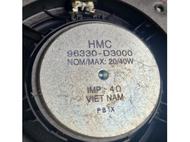 bontott HYUNDAI TUCSON II Jobb hátsó Hangszóró