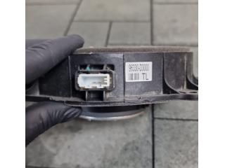 bontott HYUNDAI TUCSON II Jobb hátsó Hangszóró