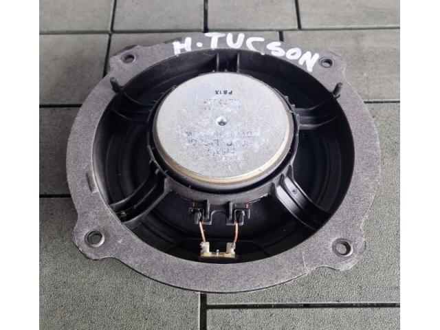 bontott HYUNDAI TUCSON II Jobb hátsó Hangszóró