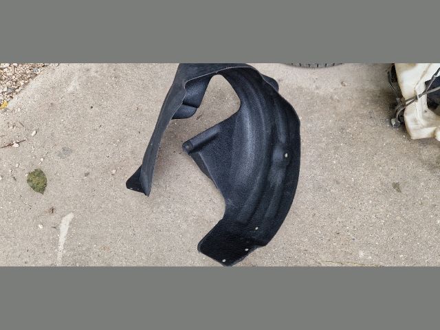 bontott HYUNDAI TUCSON II Jobb hátsó Hátsó Dobbetét (Kerékjárati, Műanyag)