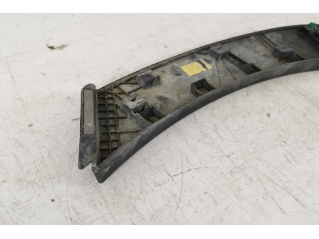 bontott HYUNDAI TUCSON II Jobb hátsó Sárvédő Díszléc