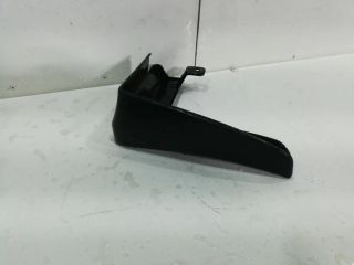 bontott HYUNDAI TUCSON II Jobb hátsó Sárvédő Gumi