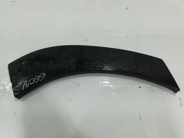 bontott HYUNDAI TUCSON II Jobb hátsó Sárvédő Szélesítő