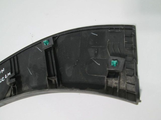 bontott HYUNDAI TUCSON II Jobb hátsó Sárvédő Szélesítő