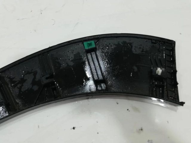 bontott HYUNDAI TUCSON II Jobb hátsó Sárvédő Szélesítő