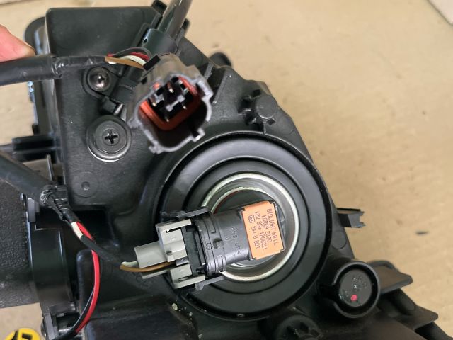 bontott HYUNDAI TUCSON II Jobb Ködfényszóró