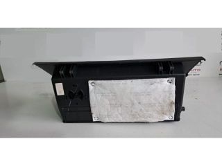 bontott HYUNDAI TUCSON II Kesztyűtartó