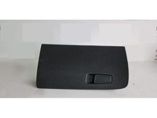 bontott HYUNDAI TUCSON II Kesztyűtartó