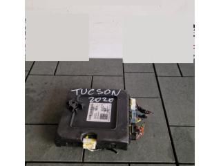 bontott HYUNDAI TUCSON II Komfort Elektronika