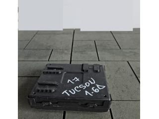 bontott HYUNDAI TUCSON II Komfort Elektronika