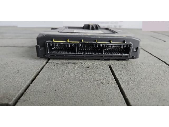 bontott HYUNDAI TUCSON II Komfort Elektronika