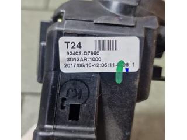 bontott HYUNDAI TUCSON II Komplett Kormánykapcsoló (Bajuszkapcsoló)