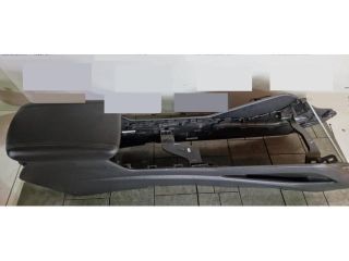 bontott HYUNDAI TUCSON II Könyöklő