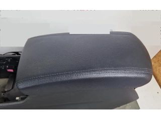 bontott HYUNDAI TUCSON II Könyöklő