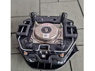 bontott HYUNDAI TUCSON II Kormánylégzsák