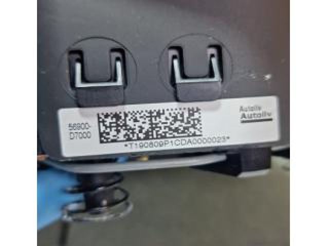 bontott HYUNDAI TUCSON II Kormánylégzsák