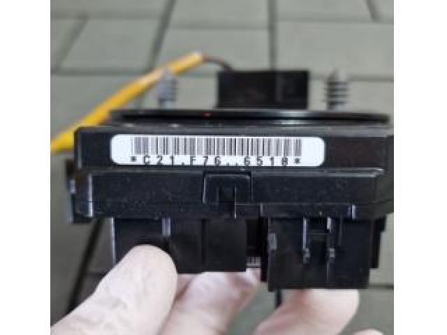 bontott HYUNDAI TUCSON II Légzsák Átvezető Szalagkábel