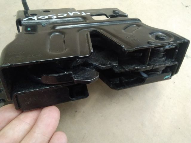 bontott HYUNDAI TUCSON II Motorháztető Zárszerkezet