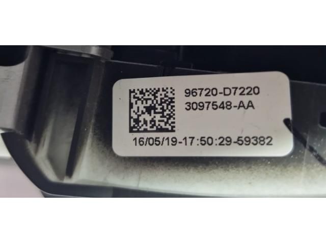 bontott HYUNDAI TUCSON II Multikormány