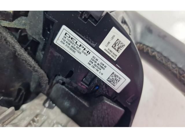 bontott HYUNDAI TUCSON II Multikormány