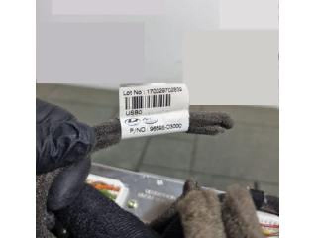 bontott HYUNDAI TUCSON II Navigációs Fejegység