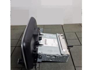 bontott HYUNDAI TUCSON II Navigációs Fejegység