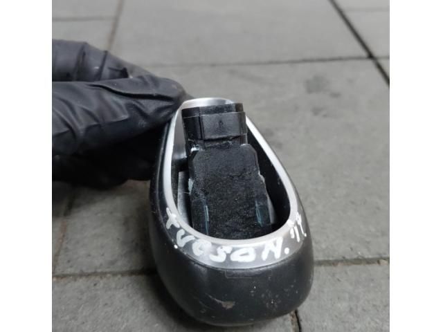 bontott HYUNDAI TUCSON II Váltógomb