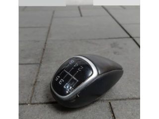 bontott HYUNDAI TUCSON II Váltógomb