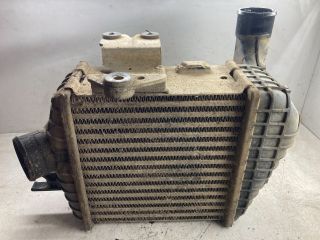 bontott HYUNDAI TUCSON Intercooler