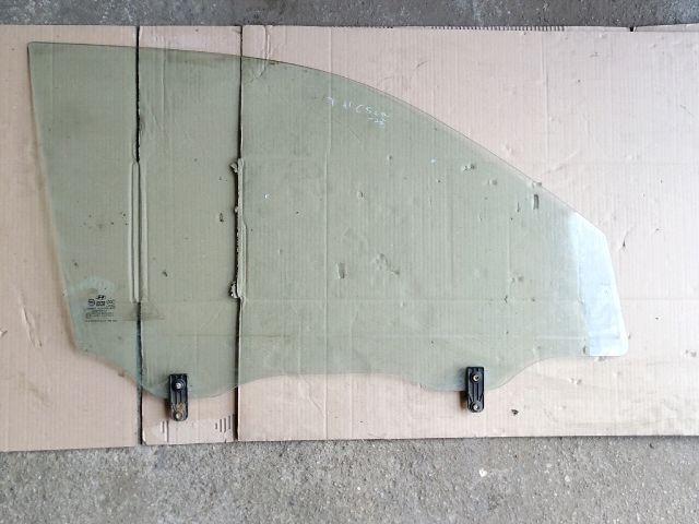 bontott HYUNDAI TUCSON Jobb első Ablak