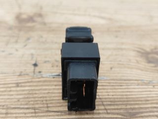 bontott HYUNDAI TUCSON Jobb első Ablakemelő Kapcsoló