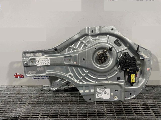 bontott HYUNDAI TUCSON Jobb első Ablakemelő Szerkezet (Elektromos)