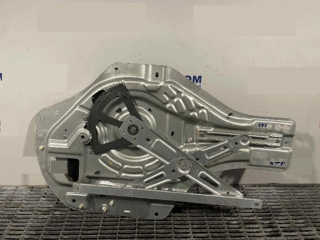 bontott HYUNDAI TUCSON Jobb első Ablakemelő Szerkezet (Elektromos)