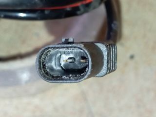 bontott HYUNDAI TUCSON Jobb első ABS Jeladó