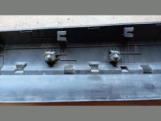 bontott HYUNDAI TUCSON Jobb első Ajtó Díszléc