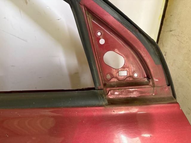 bontott HYUNDAI TUCSON Jobb első Ajtó (Üres lemez)