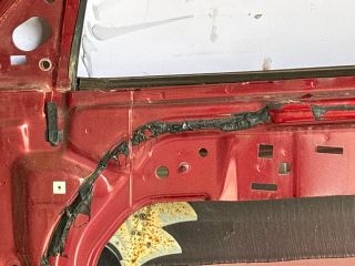 bontott HYUNDAI TUCSON Jobb első Ajtó (Üres lemez)