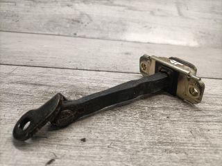 bontott HYUNDAI TUCSON Jobb első Ajtóhatároló