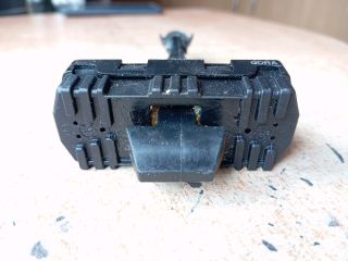 bontott HYUNDAI TUCSON Jobb első Ajtóhatároló