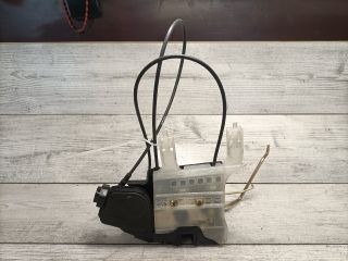 bontott HYUNDAI TUCSON Jobb első Ajtózár