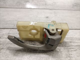 bontott HYUNDAI TUCSON Jobb első Belső Kilincs