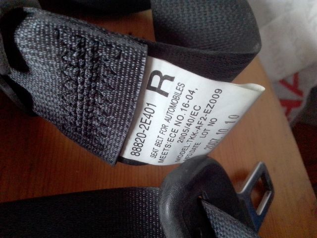 bontott HYUNDAI TUCSON Jobb első Biztonsági Öv