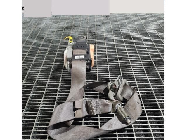 bontott HYUNDAI TUCSON Jobb első Biztonsági Öv